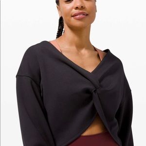 lululemon Twist Back-To-Front Pullover